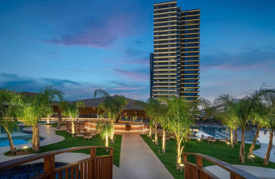 Grand Sapphire Resort & Casino